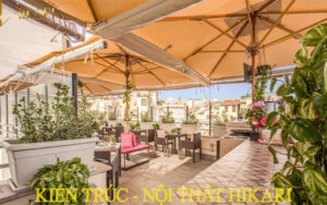 Mái Che Làm Từ Vải Bạt Có Giá Thành Tương đối “mềm”